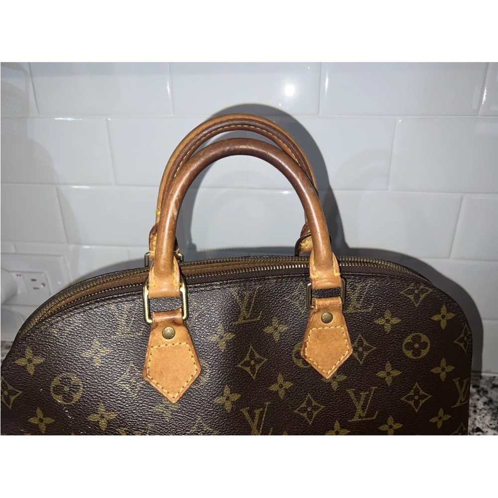 Louis Vuitton Brown Monogram Handbag - Picture 3 of 9